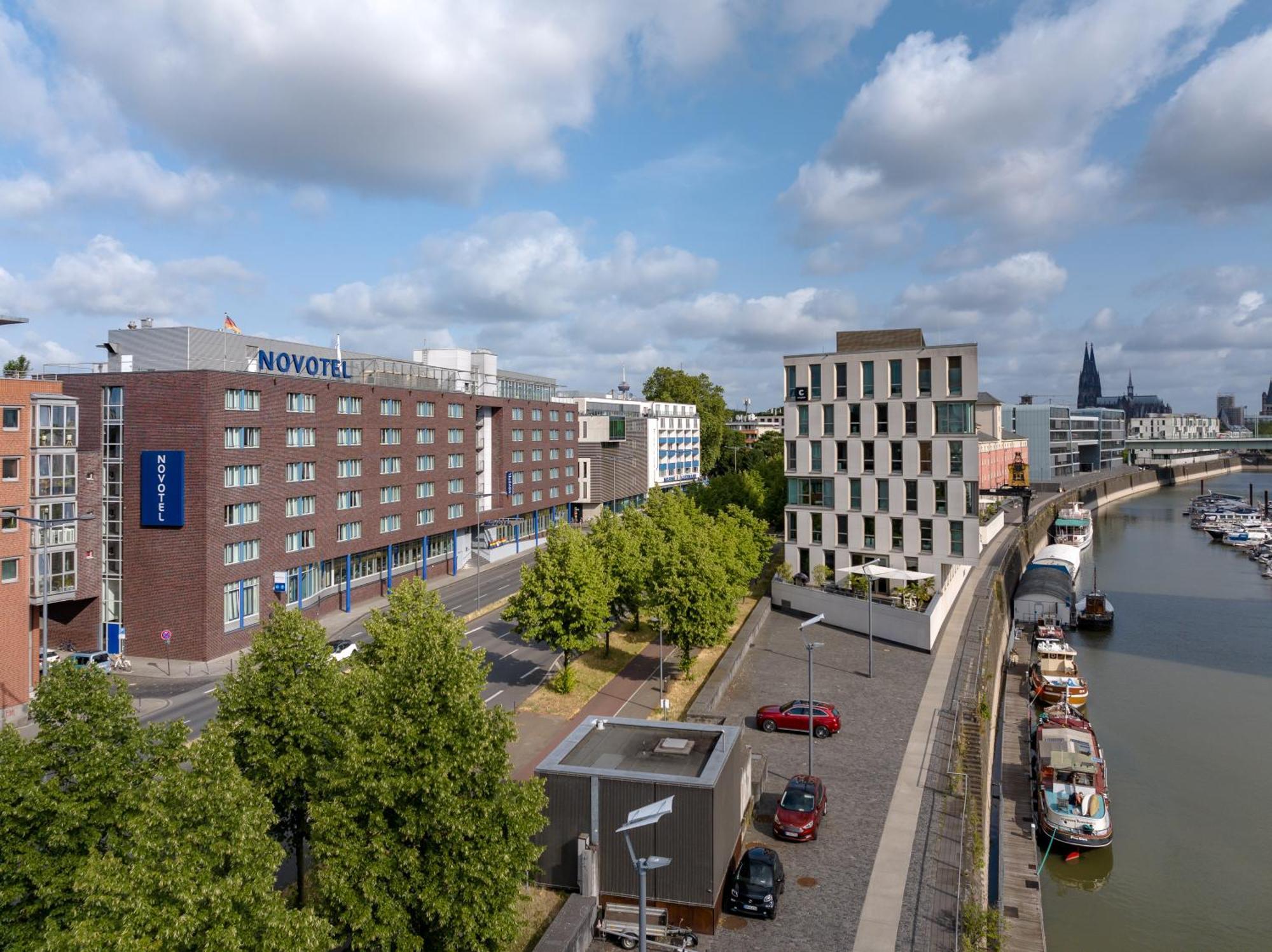 Novotel Koln City Exterior photo